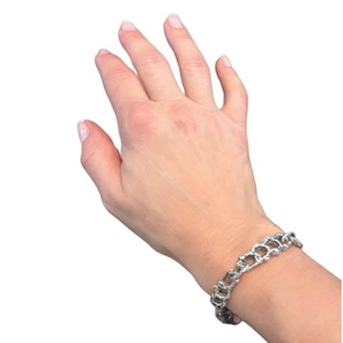 Heartfelt Linked sterling silver bracelet